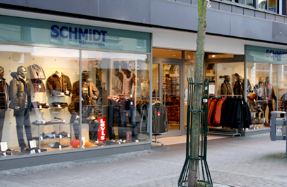 Schmidt Männermode Schaufenster in Unna